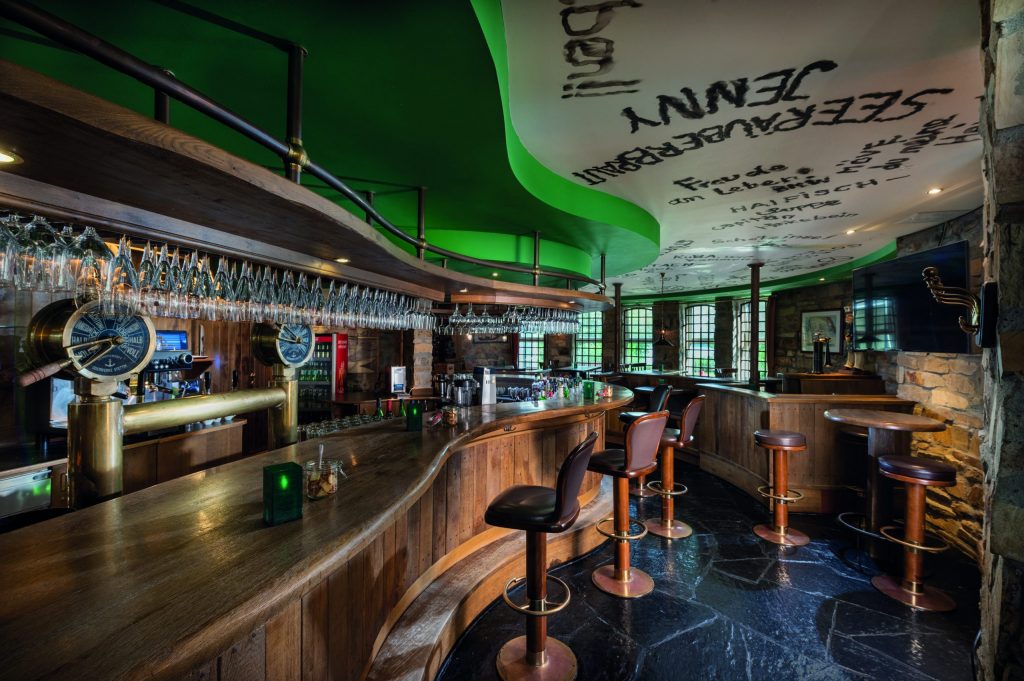 Seminaris SeeHotel Potsdam Bar Captain's Corner