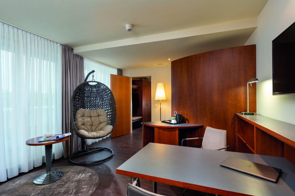 Seminaris SeeHotel Potsdam Suite Style One Living Area